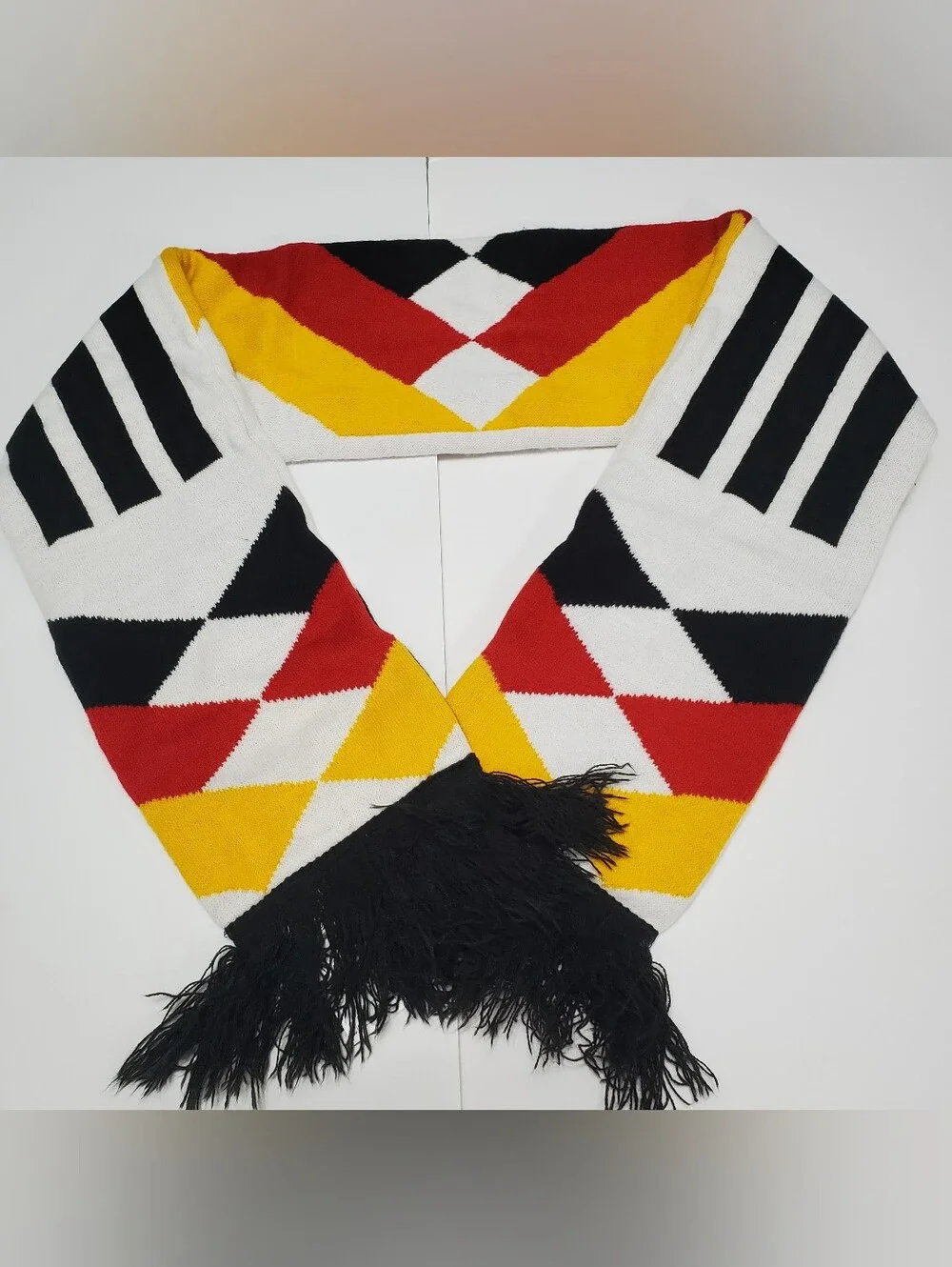 Adidas Deutschland Fussball-Bund Unisex Adult Scarf Multicolor Knit Pattern